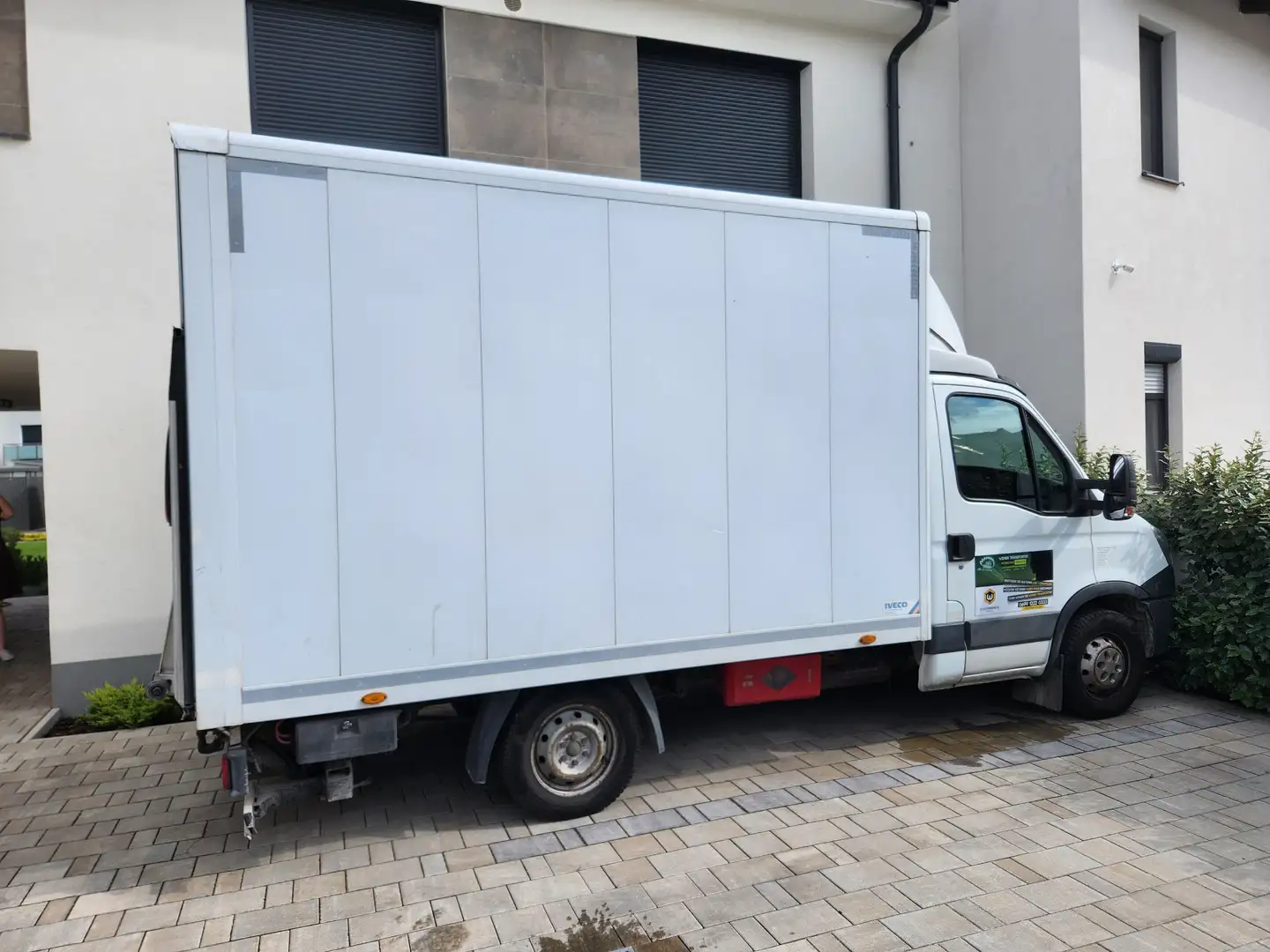 Iveco Daily 35S13 Weiß - 2