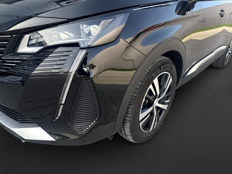 Peugeot 5008 GT HYBRID 136 e-DSC6 — photo 8