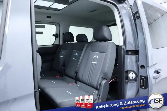 Ford Tourneo Connect view 13