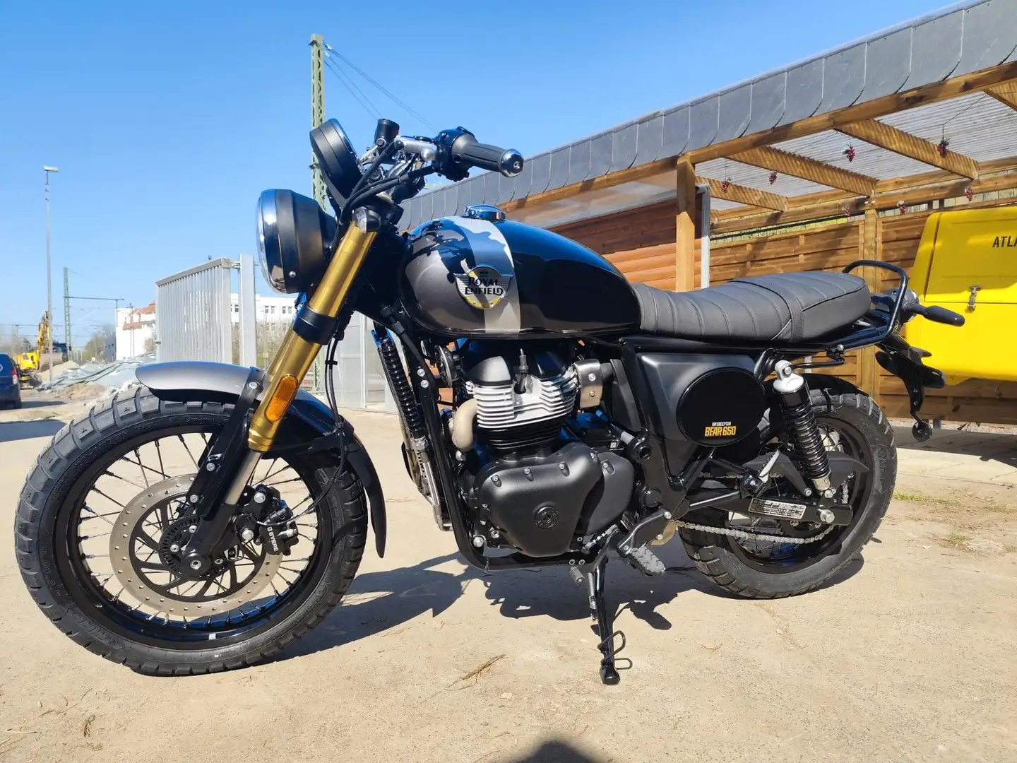 Royal Enfield Bear 650 sofort verfügbar! - 2