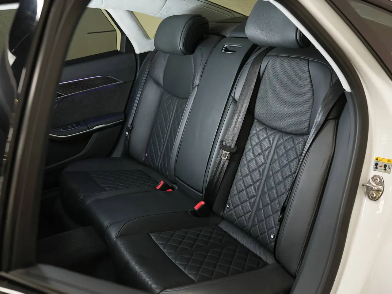 Audi S8 photo Audi S8