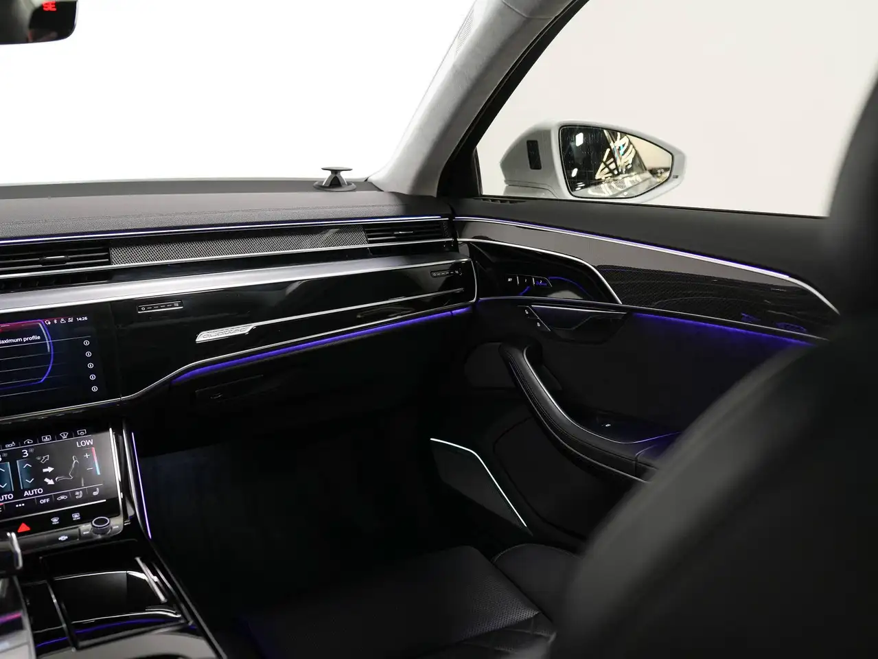 Audi S8 photo Audi S8