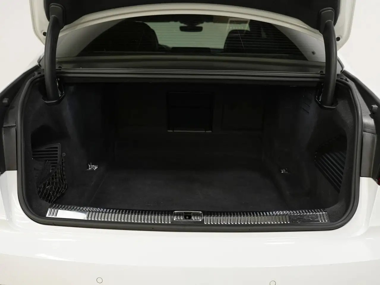 Audi S8 photo Audi S8