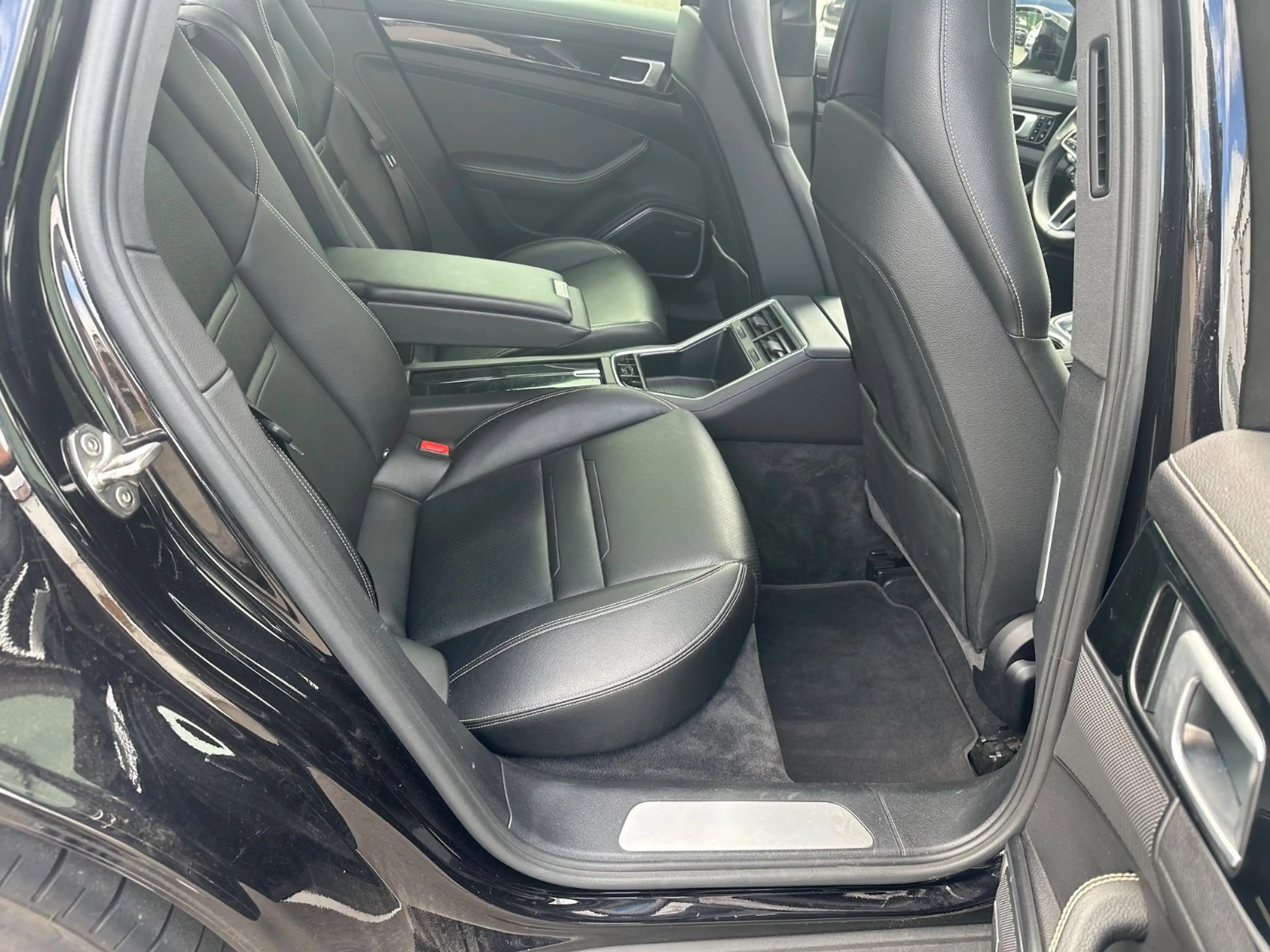 Porsche Panamera 4 E-Hybrid Edition 10 Jahre/ APPROVED — photo 14