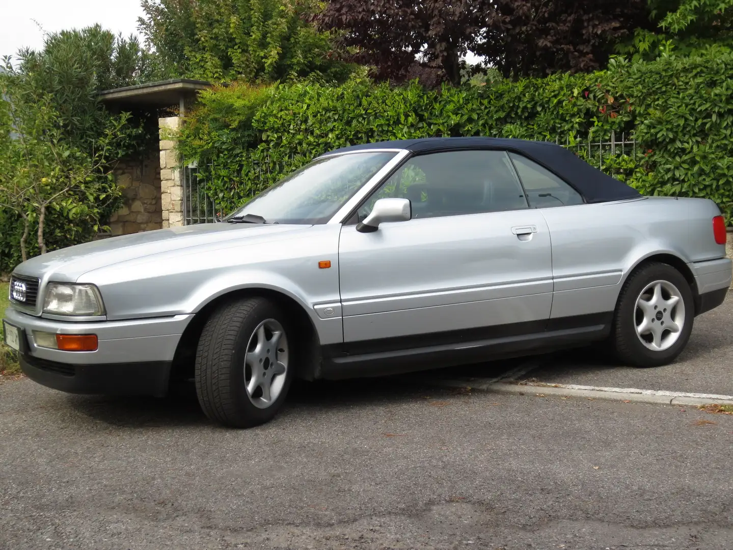 Audi Cabriolet Cabriolet 2.0 E c/airbag - 1