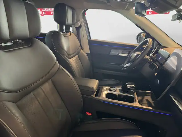 Jaecoo J7 view 8