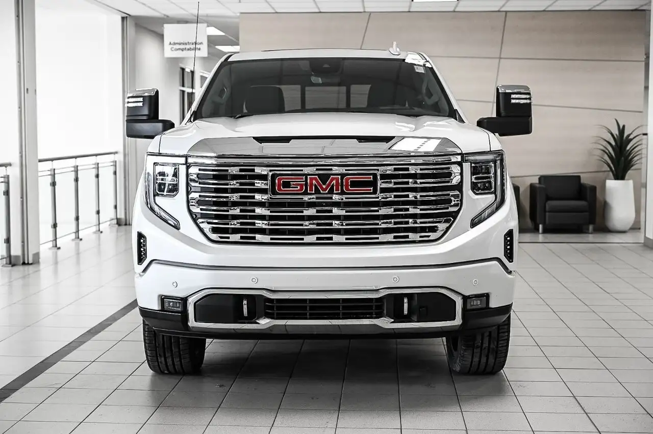 GMC Sierra 1500 снимка GMC Sierra 1500