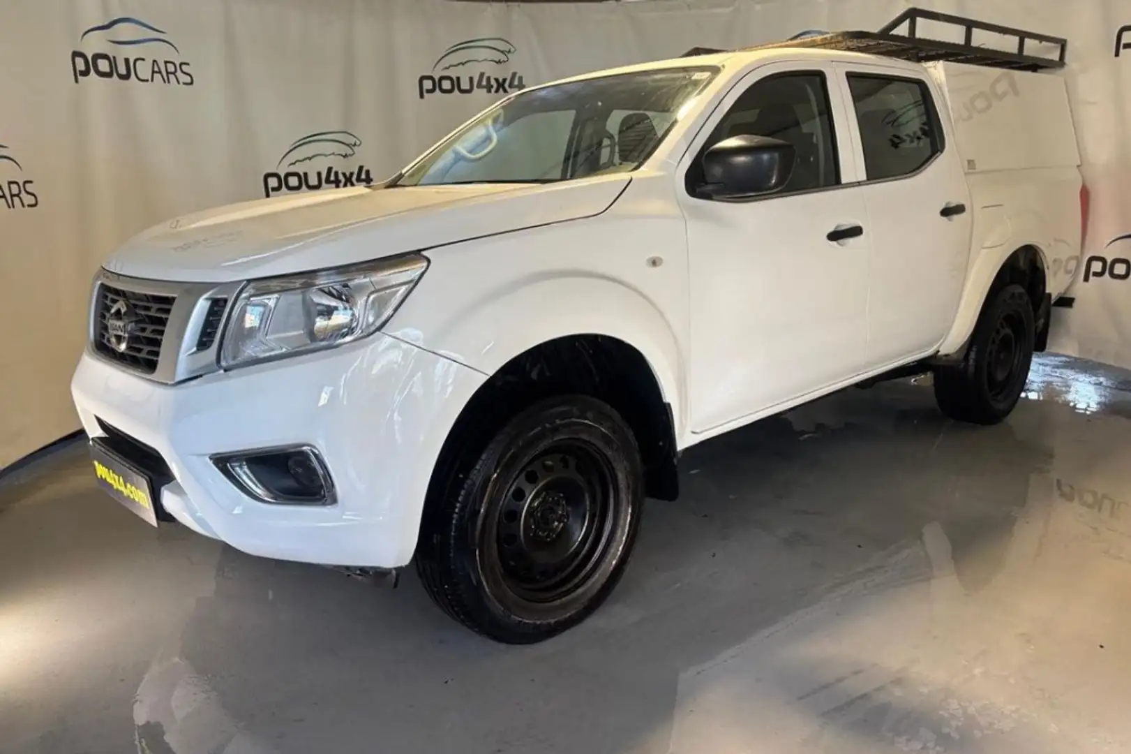 Nissan Navara 2.3dCi Doble Cabina Visia Blanco - 2