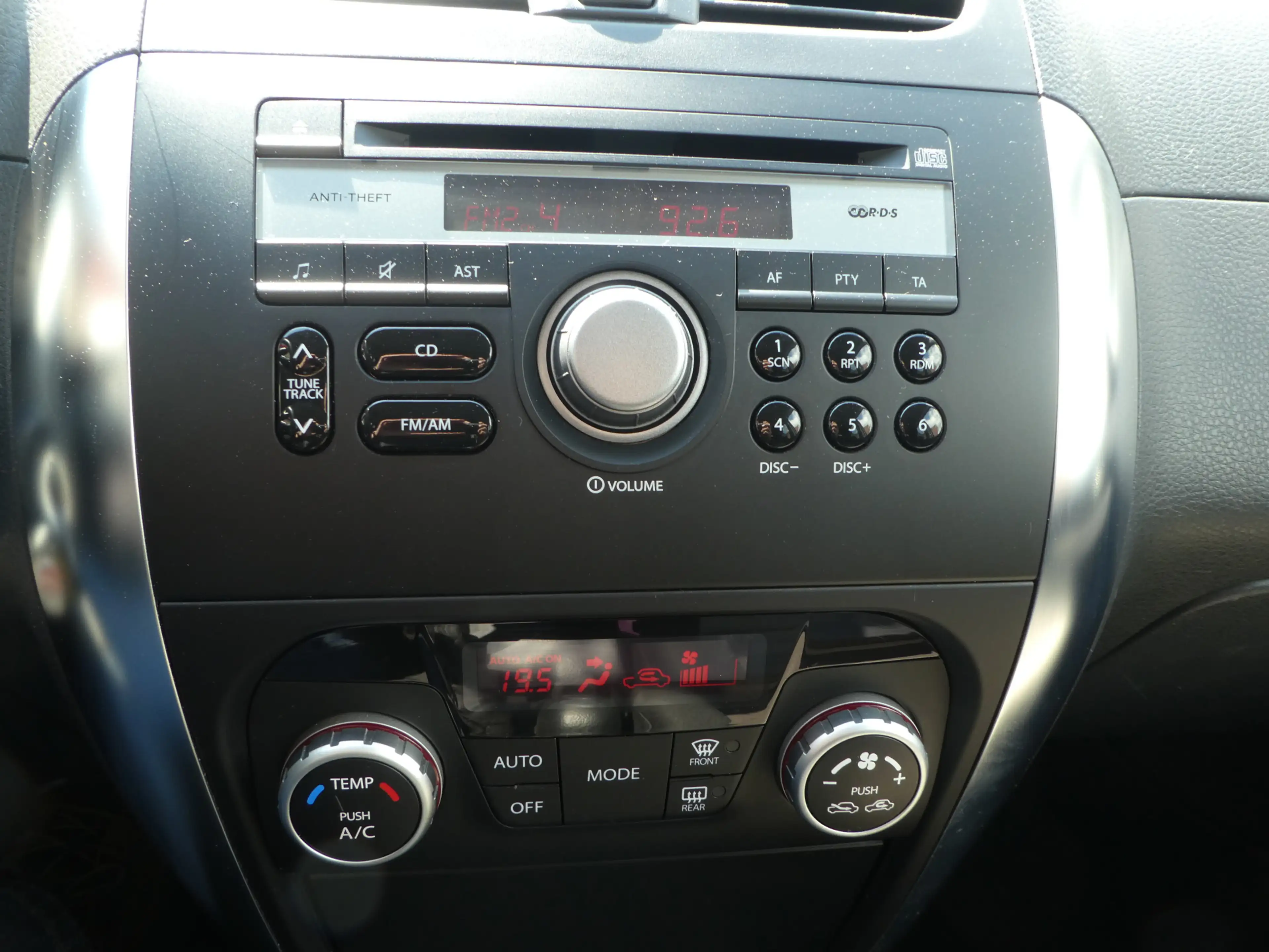 Fiat Sedici 1.6-16V Emotion — photo 21