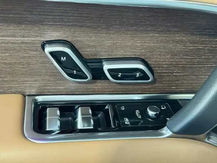Land Rover Range Rover 2025, foto 15