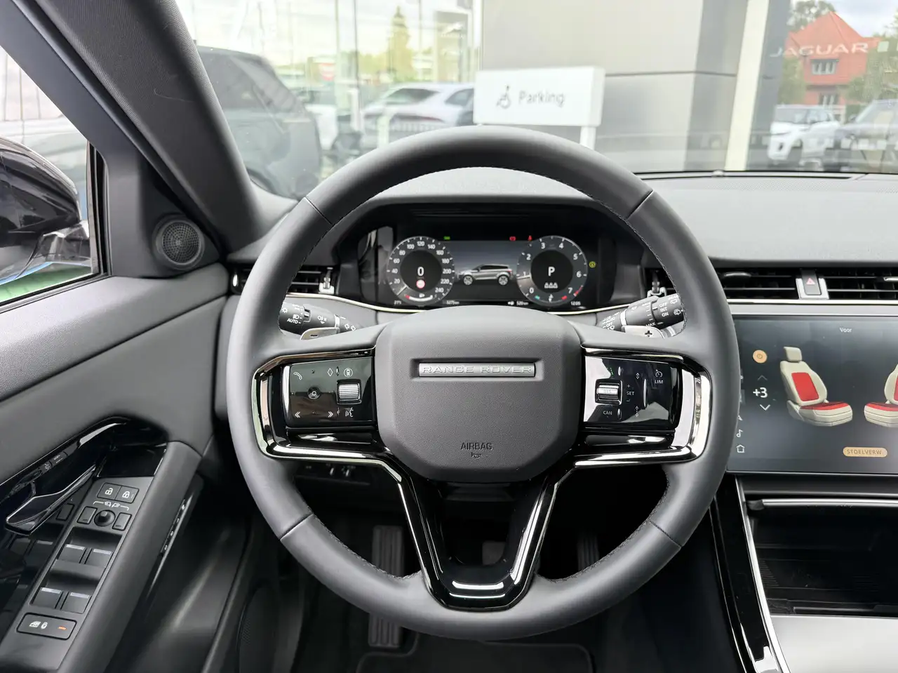 Land Rover Range Rover Evoque 2026 — фото 11