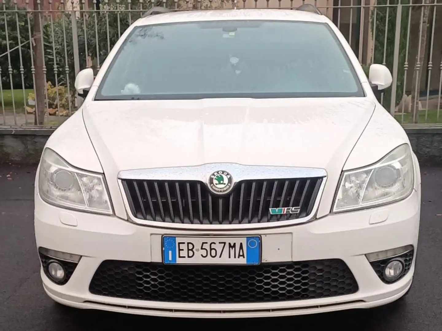 Skoda Octavia Octavia  Wagon Wagon 2.0 tdi  RS 170cv dsg Bianco - 1