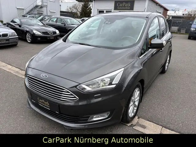 Ford C-Max Titanium