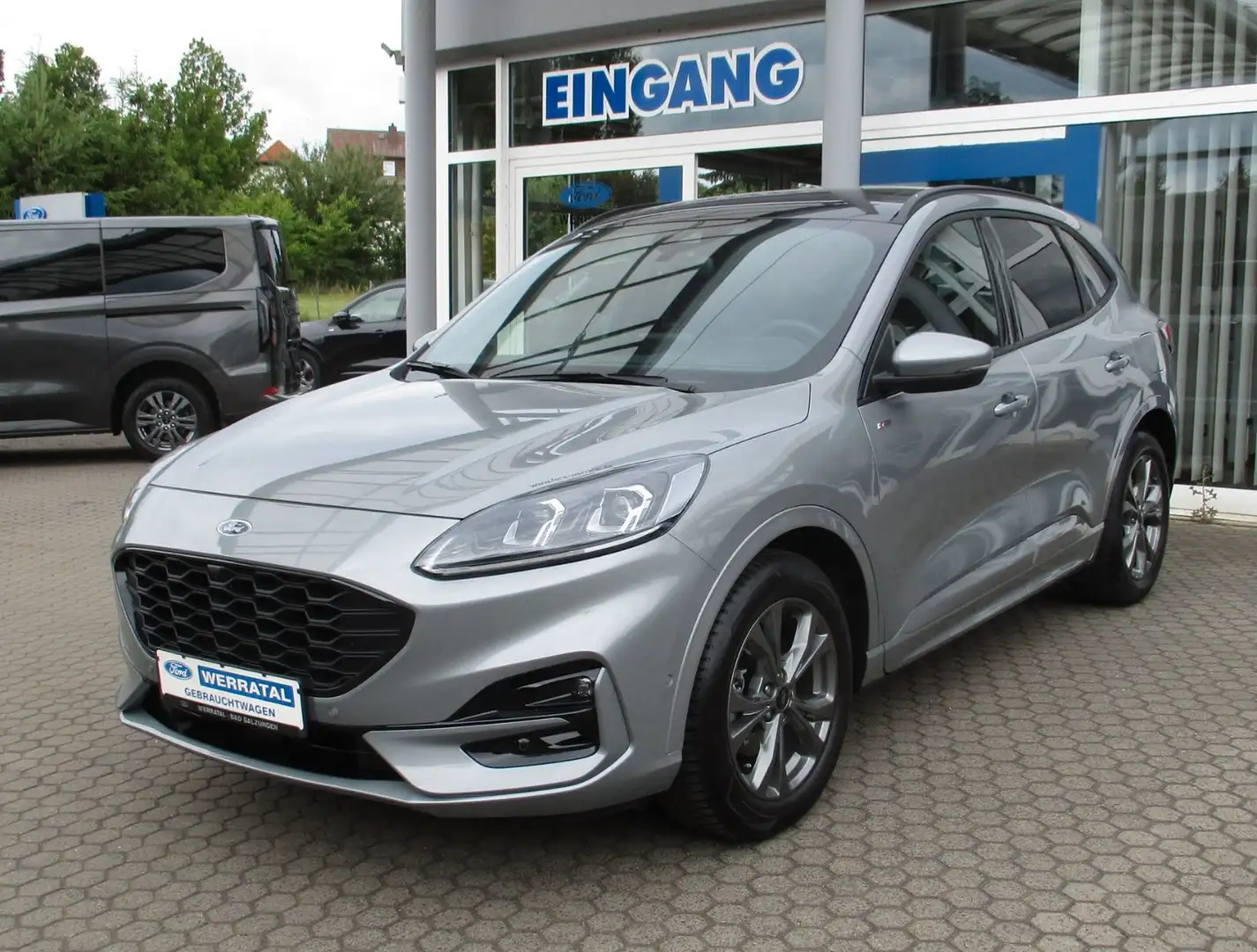 Ford Kuga ST-Line X/Pano/AHK/Kamera/HUD Silber - 1