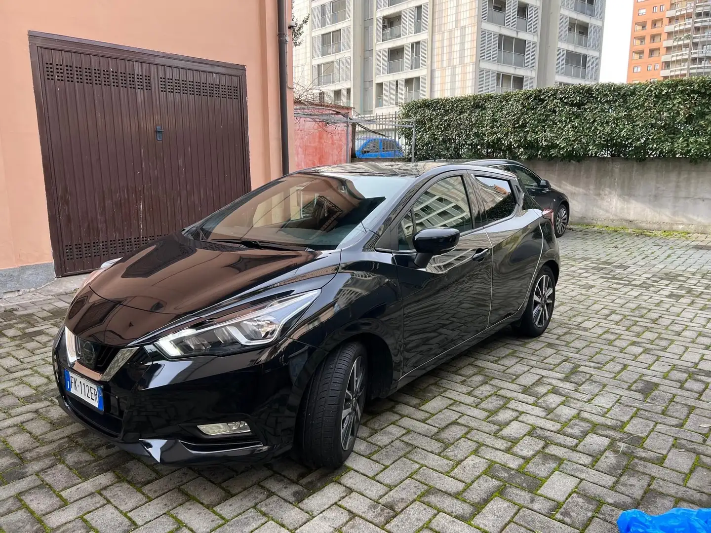 Nissan Micra Micra 5p 1.4 Active Nero - 1