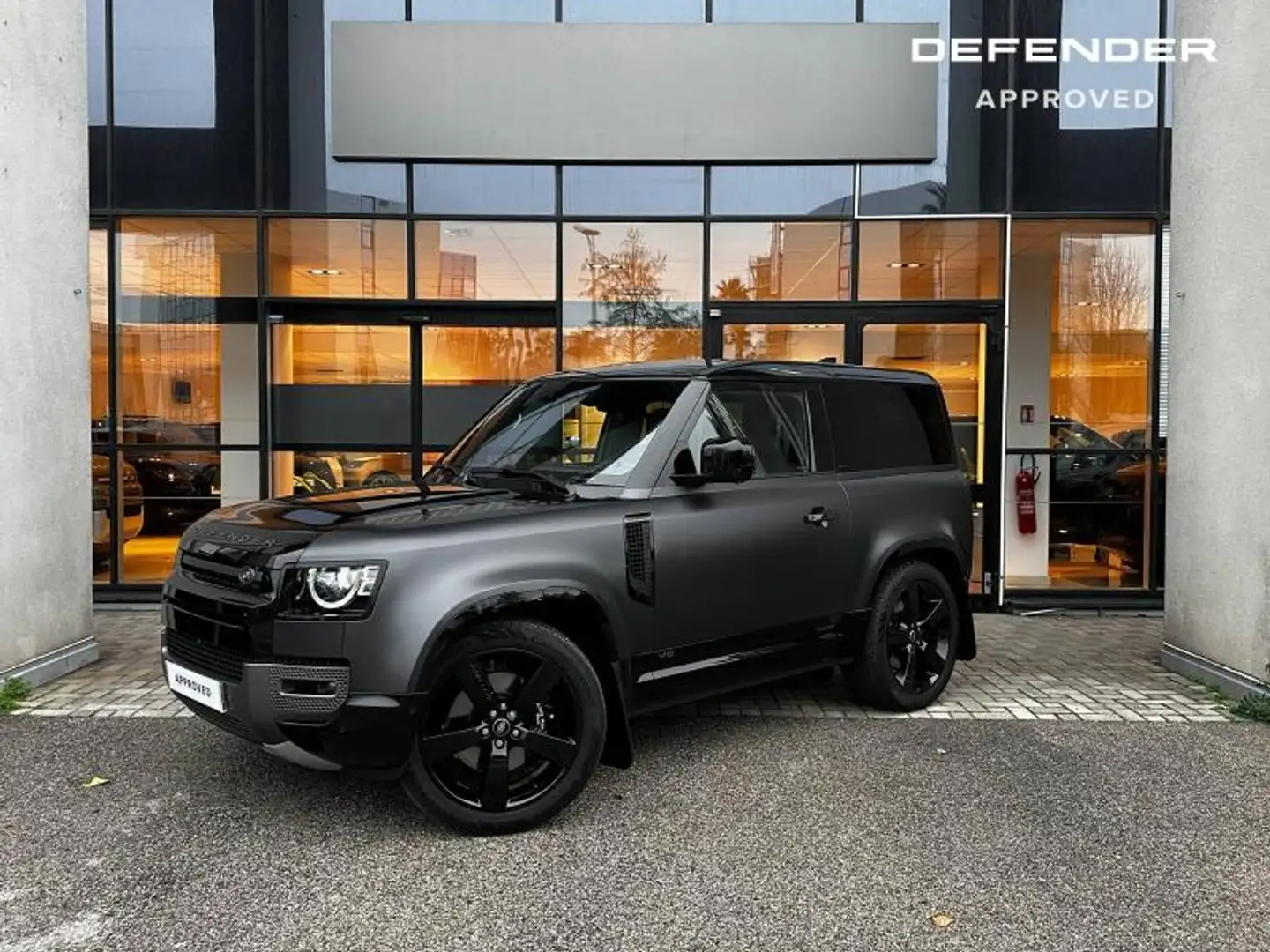 Land Rover Defender 90 5.0 P525 X-Dynamic V8 Carpathian - 1