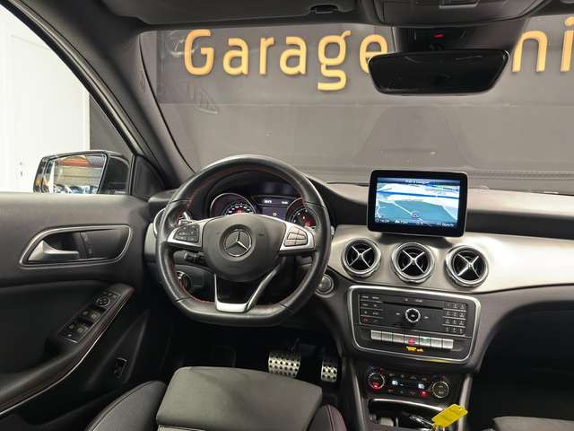 Mercedes-Benz GLA 200 — photo 11