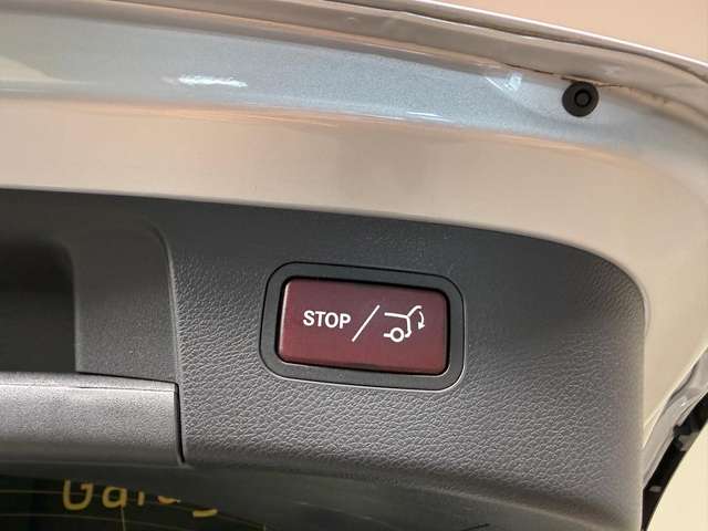 Mercedes-Benz GLA 200 — photo 20