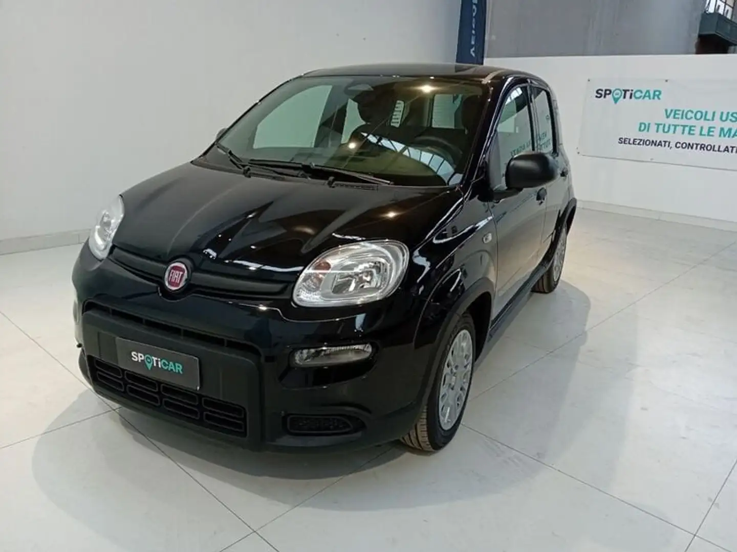 Fiat Panda 1.0 FireFly S&S Hybrid Nero - 1