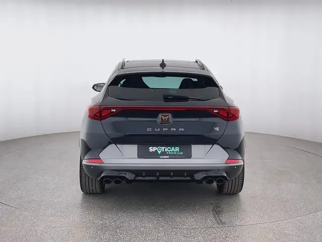 Cupra Formentor view 4