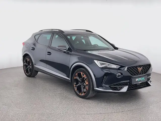 Cupra Formentor view 3