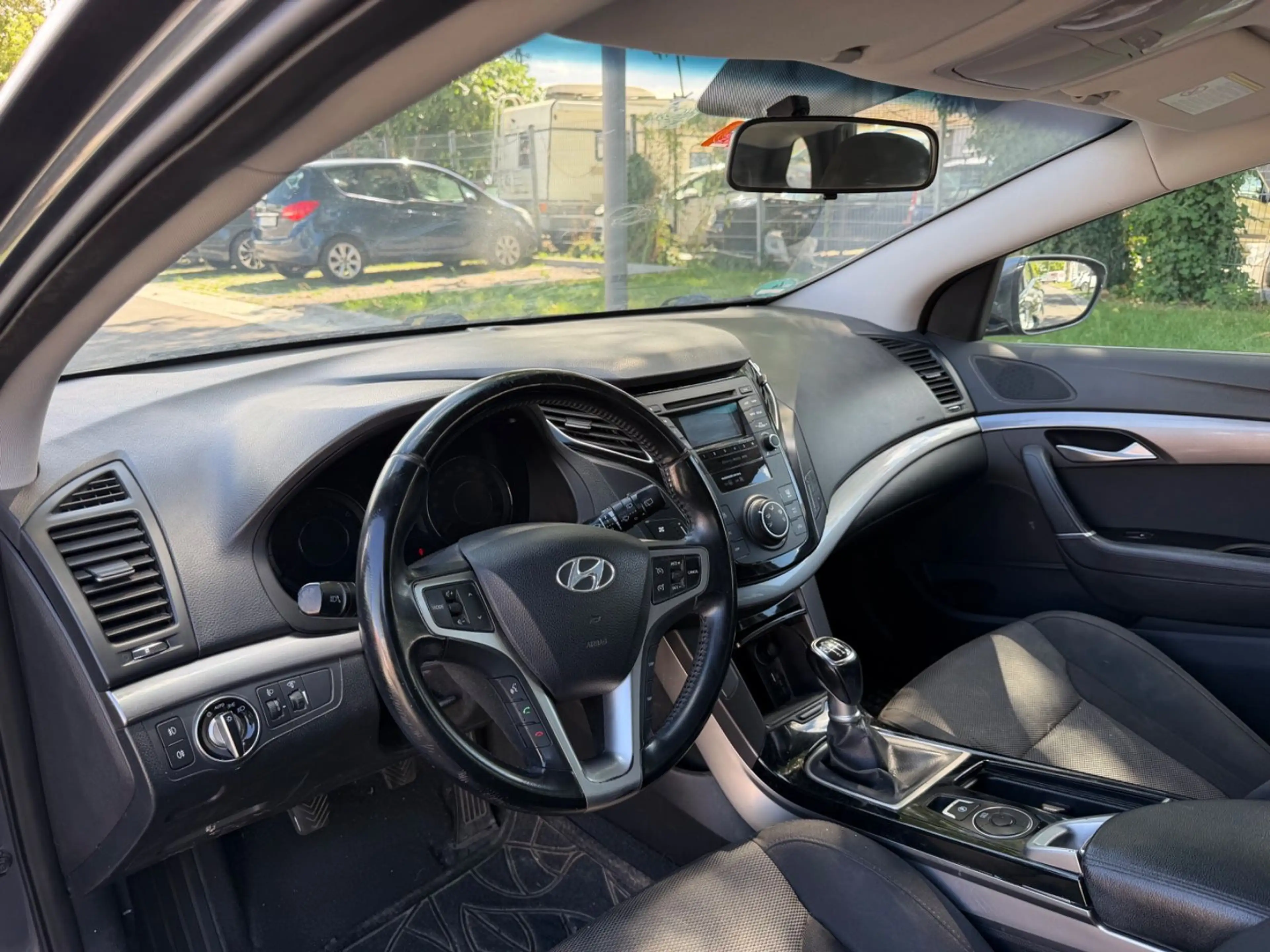 Hyundai i40 cw FIFA World Cup Edition — photo 10