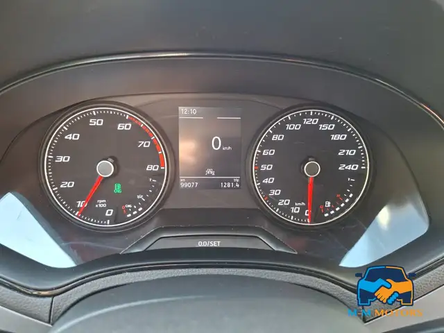 Seat Arona view 12