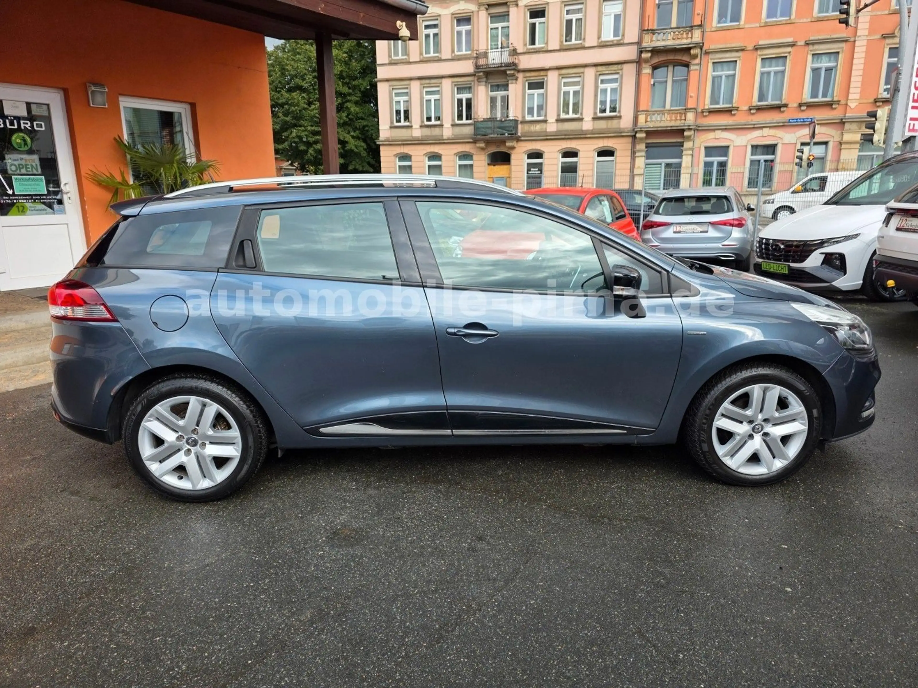 Renault Clio IV Grandtour Limited TCe 90 +KLIMA/GRA/PDC — photo 4