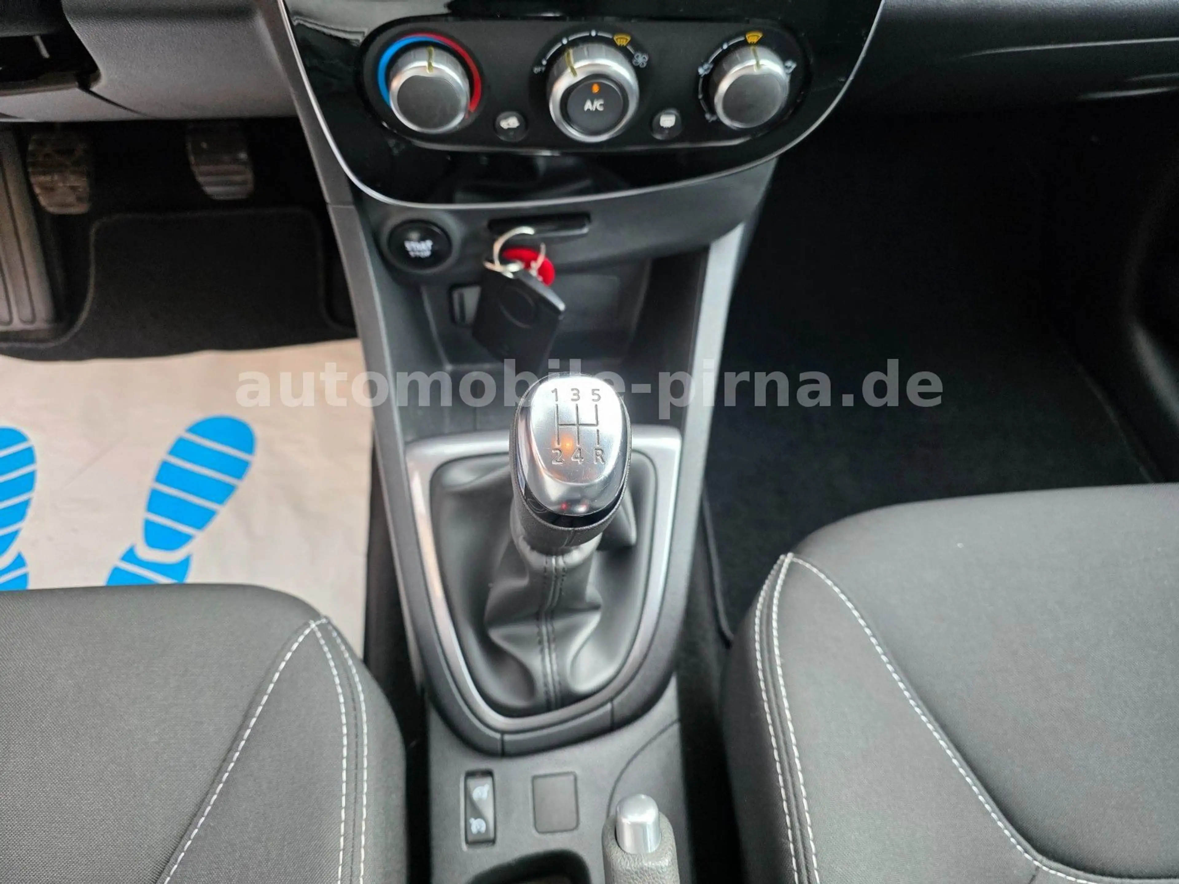 Renault Clio IV Grandtour Limited TCe 90 +KLIMA/GRA/PDC — photo 12