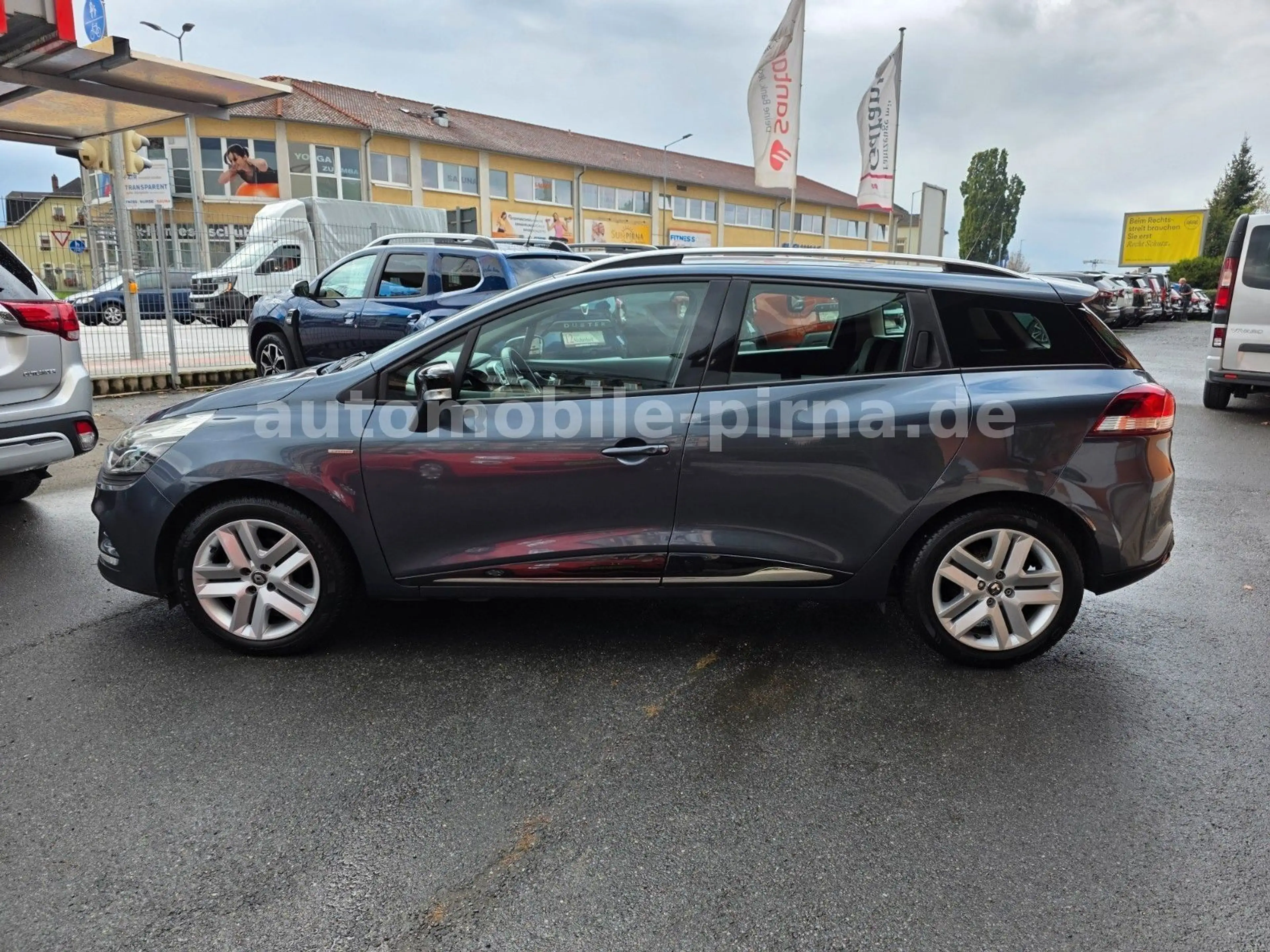 Renault Clio IV Grandtour Limited TCe 90 +KLIMA/GRA/PDC — photo 8