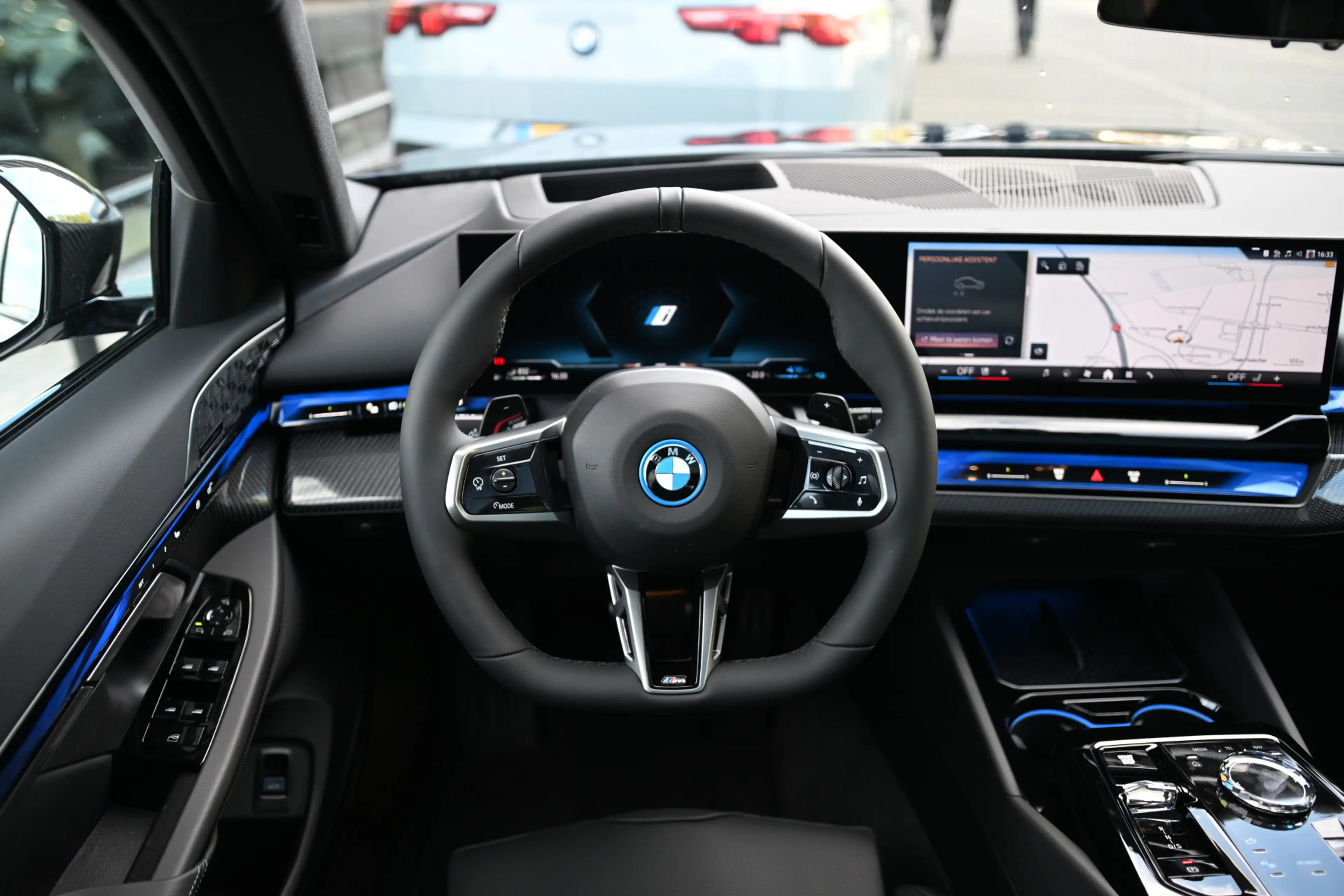 BMW 530 5 Serie Touring 530e M Sport Automaat / Panoramada — photo 6
