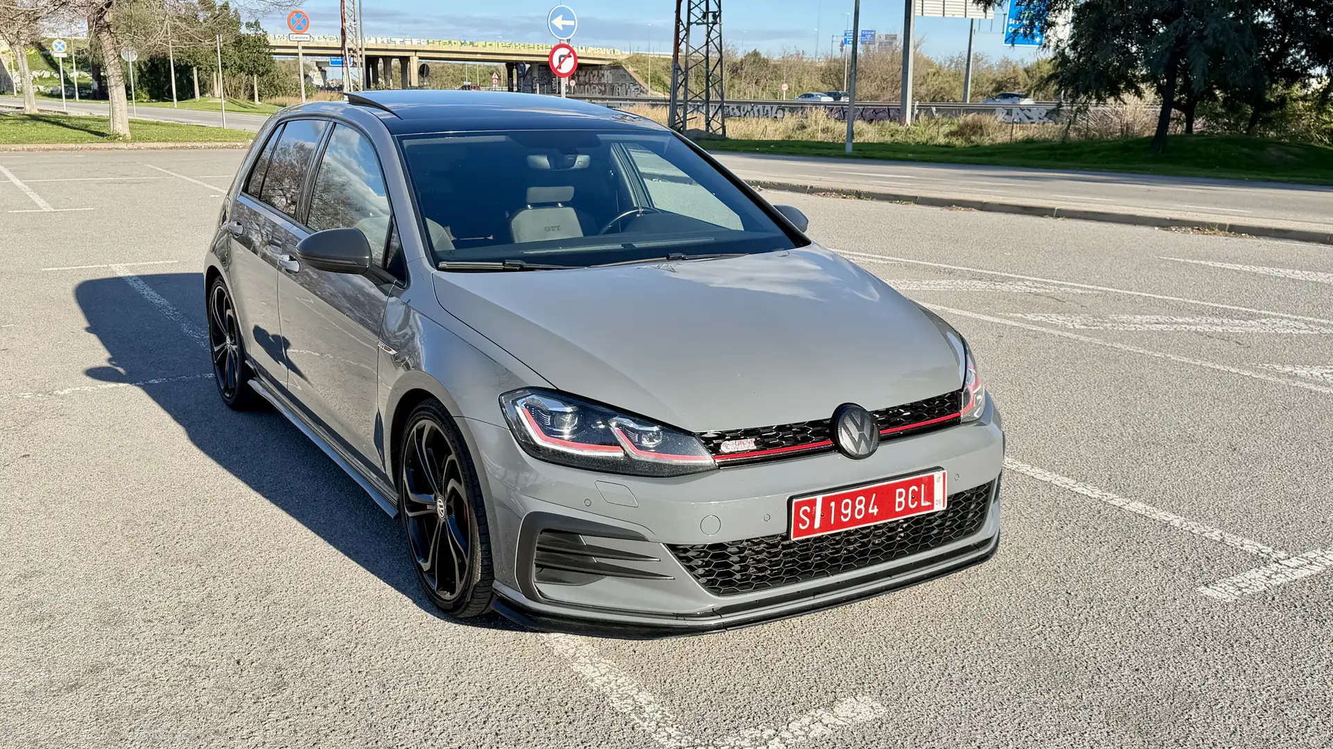 Volkswagen Golf GTI 2.0 TSI TCR DSG7 213kW - 2