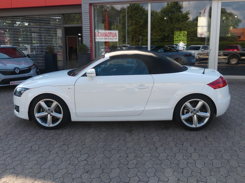 Audi TT Coupe/Roadster 2.0 TFSI S-Line — photo 3