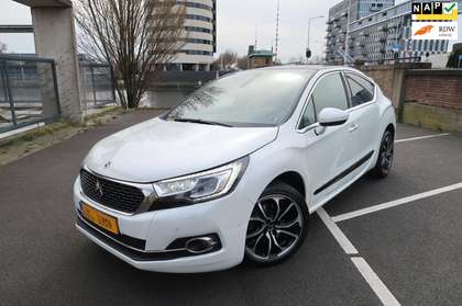DS Automobiles DS 4 1.6 THP Performance Line Leer Camera Cruise