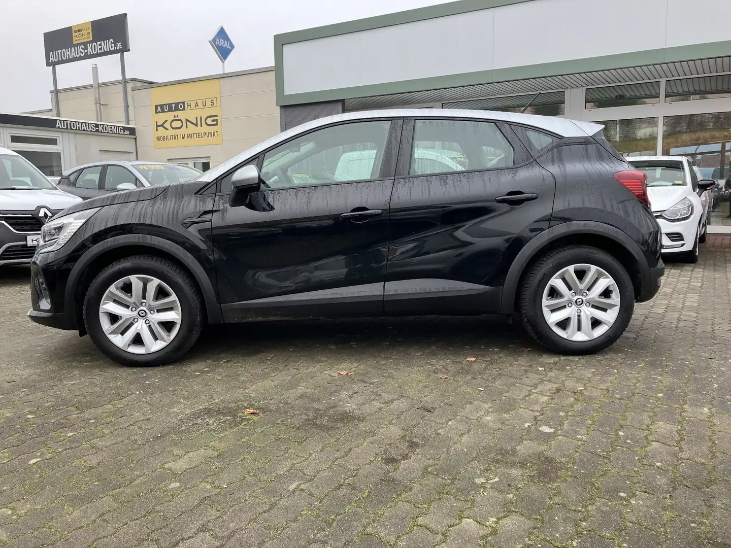 Renault Captur 1.3 TCe 140 EVOLUTION Klima*Automatik Schwarz - 2