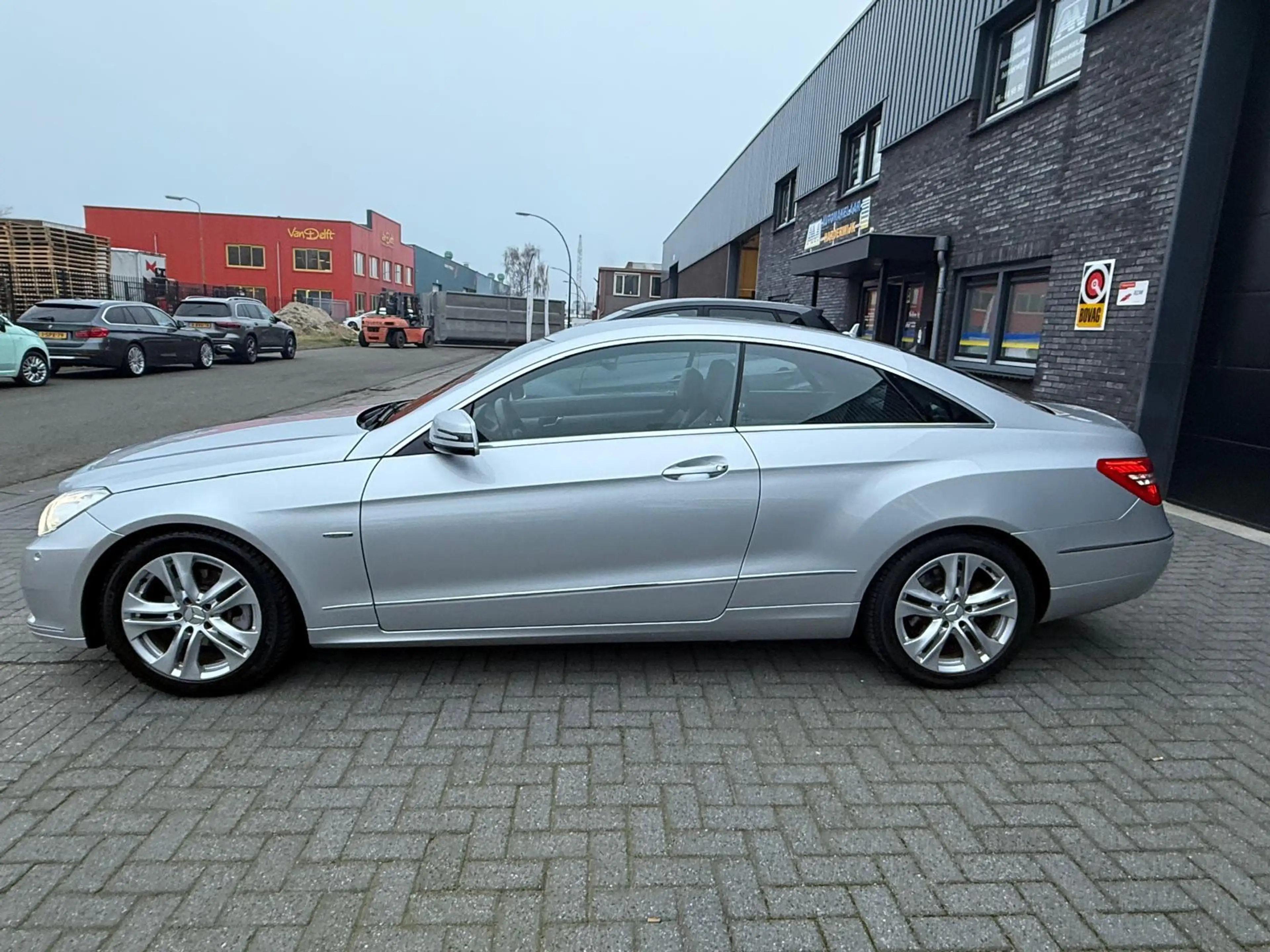 Mercedes-Benz E 200 Coupé CGI Avantgarde | 2E EIGENAAR | 3/6/12MND GAR — photo 9