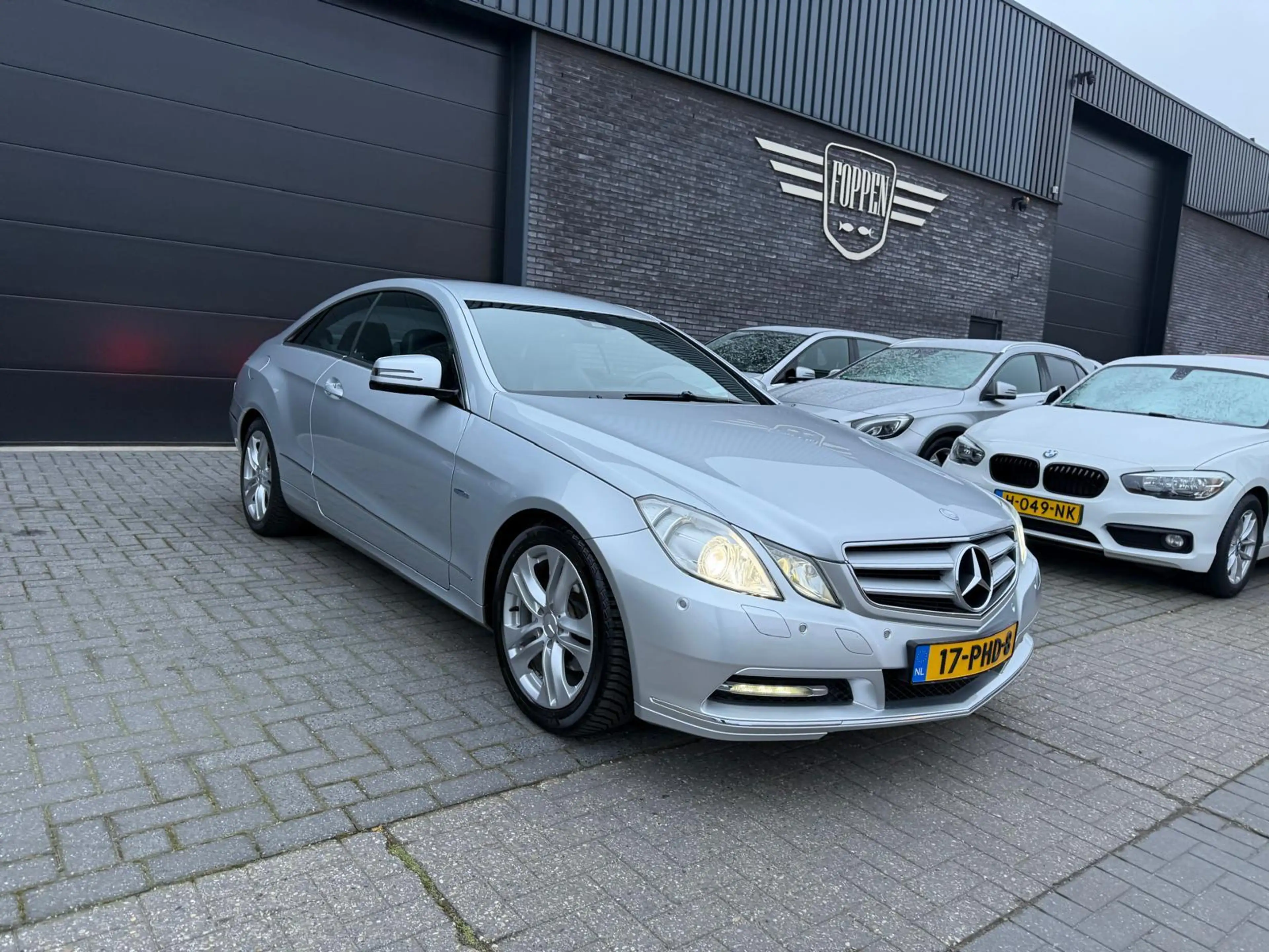 Mercedes-Benz E 200 Coupé CGI Avantgarde | 2E EIGENAAR | 3/6/12MND GAR — photo 4
