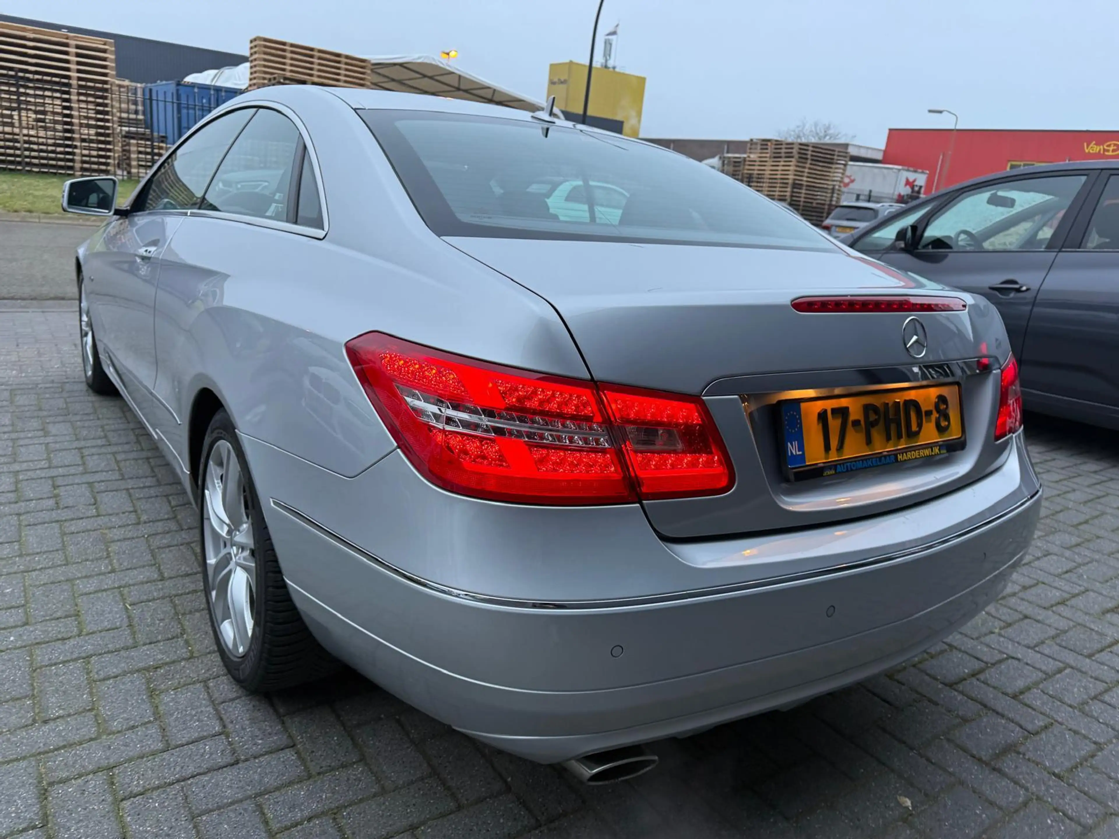 Mercedes-Benz E 200 Coupé CGI Avantgarde | 2E EIGENAAR | 3/6/12MND GAR — photo 10