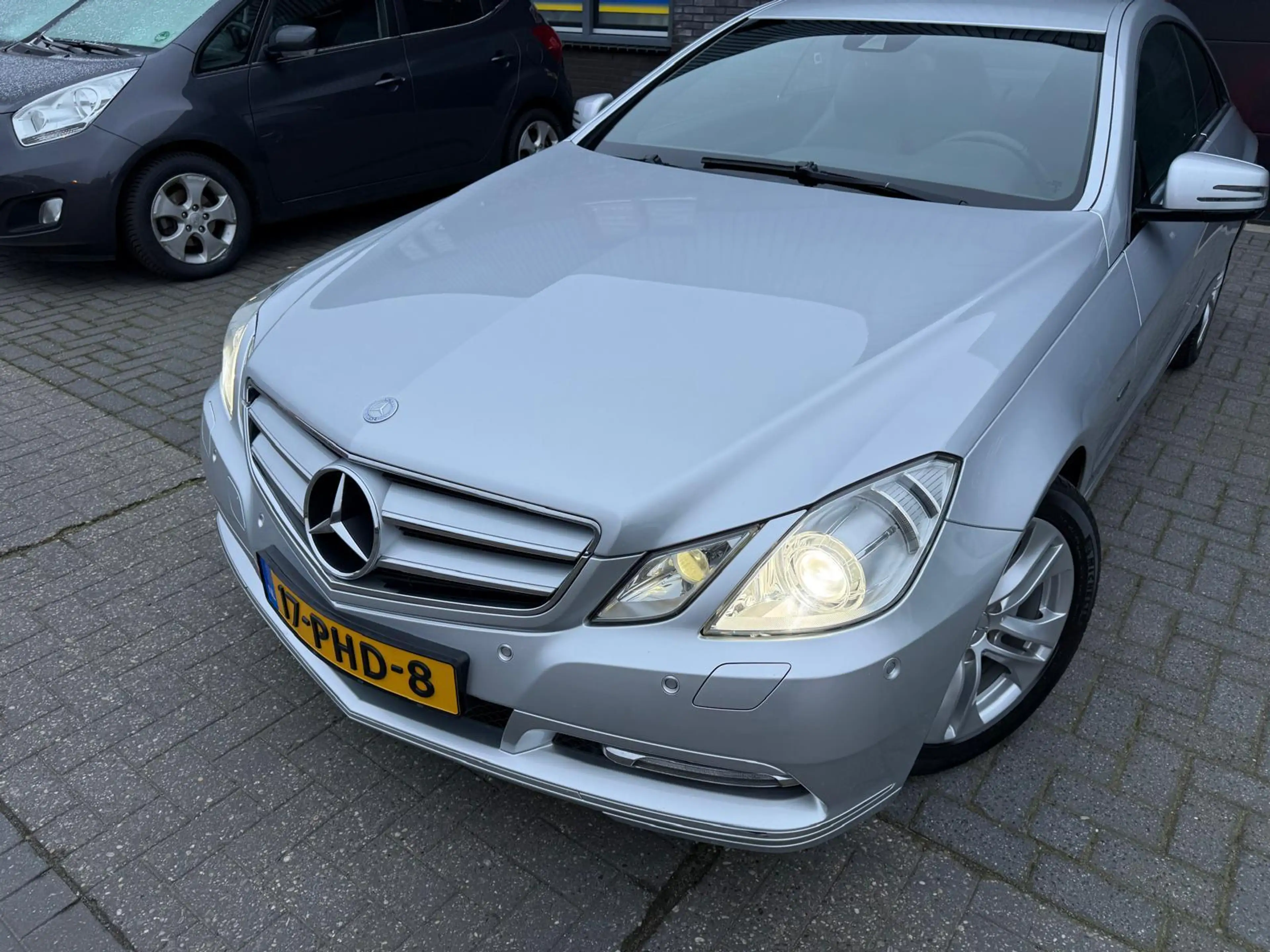 Mercedes-Benz E 200 Coupé CGI Avantgarde | 2E EIGENAAR | 3/6/12MND GAR — photo 14