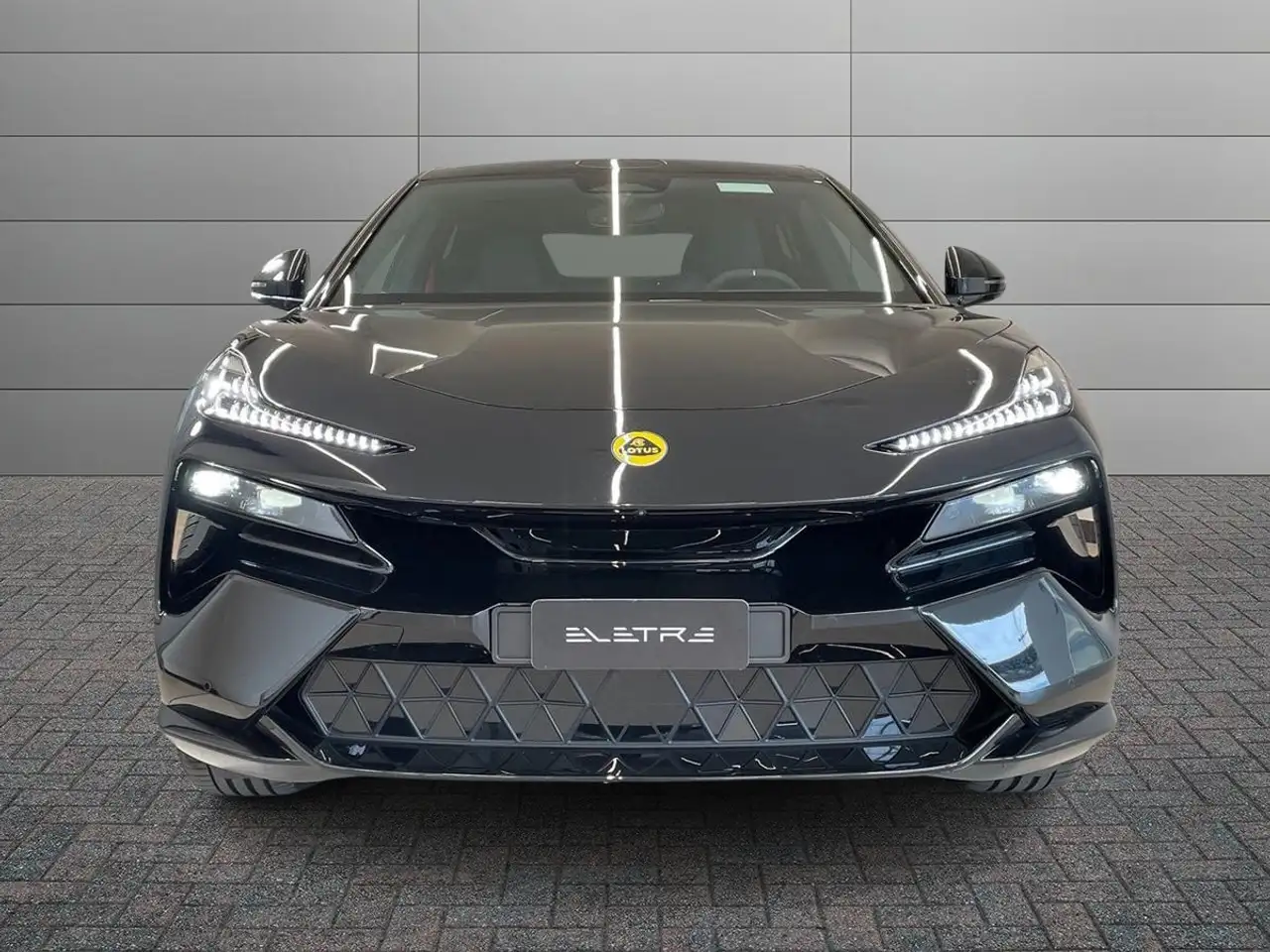 Lotus Eletre 2026