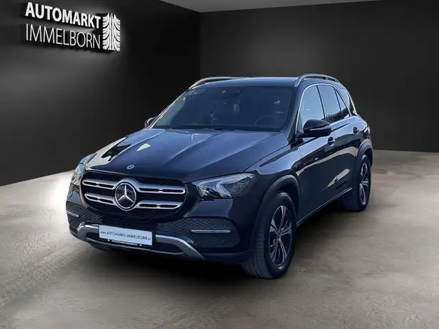 Mercedes-Benz Gle view 2