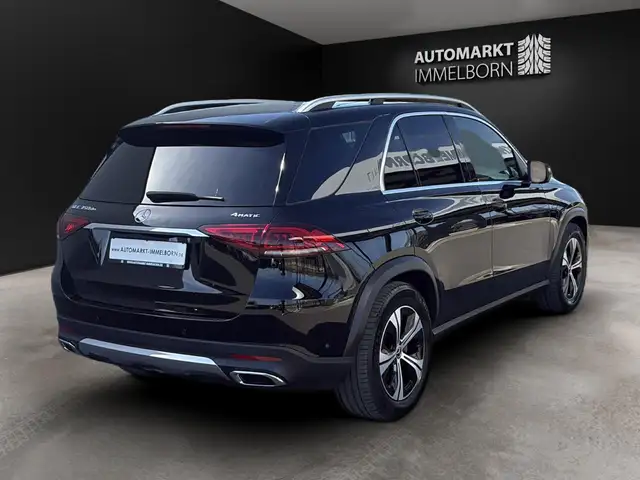 Mercedes-Benz Gle view 5