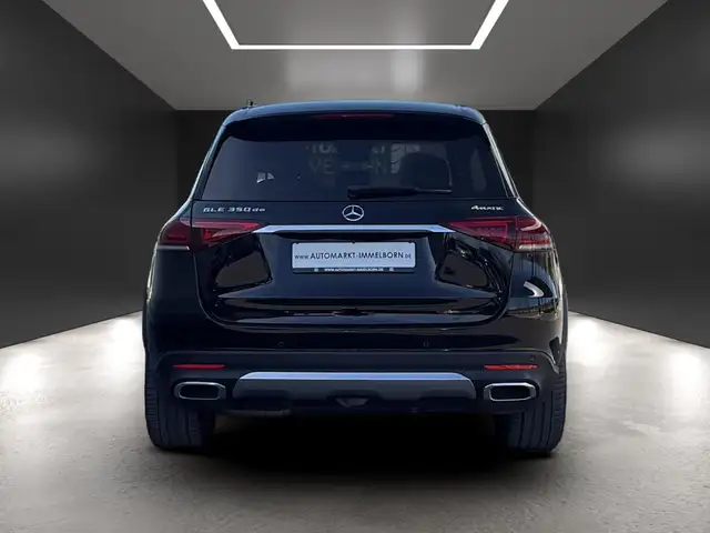 Mercedes-Benz Gle view 10