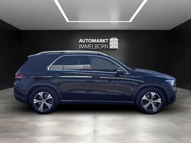 Mercedes-Benz Gle view 12