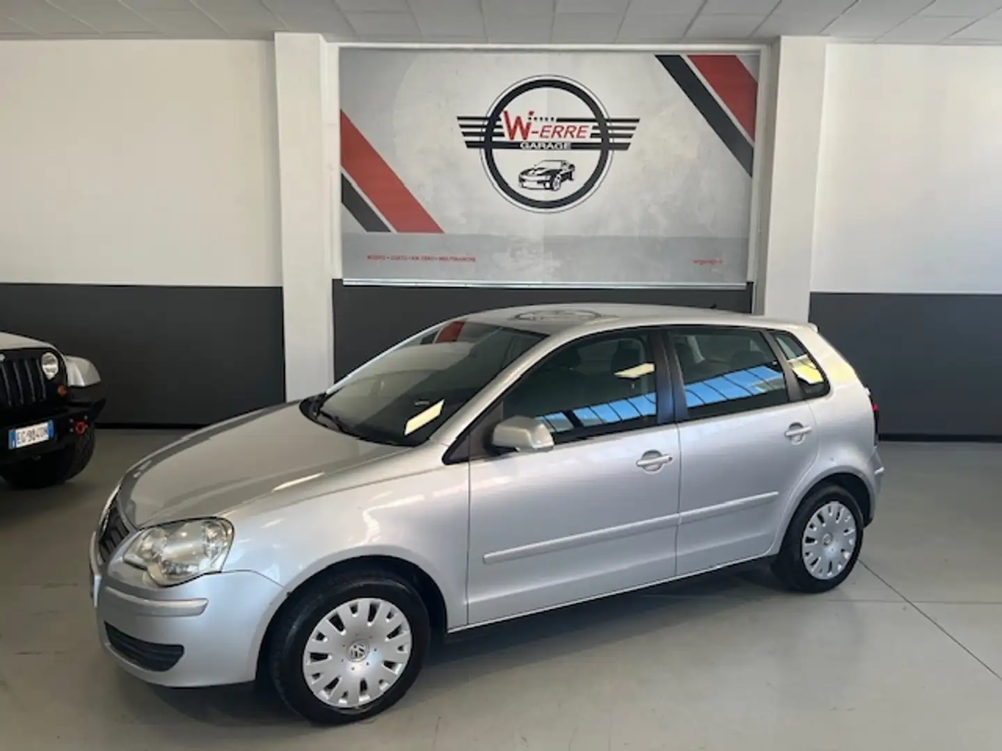 Volkswagen Polo Polo 5p 1.2 Comfortline 70cv Zilver - 1