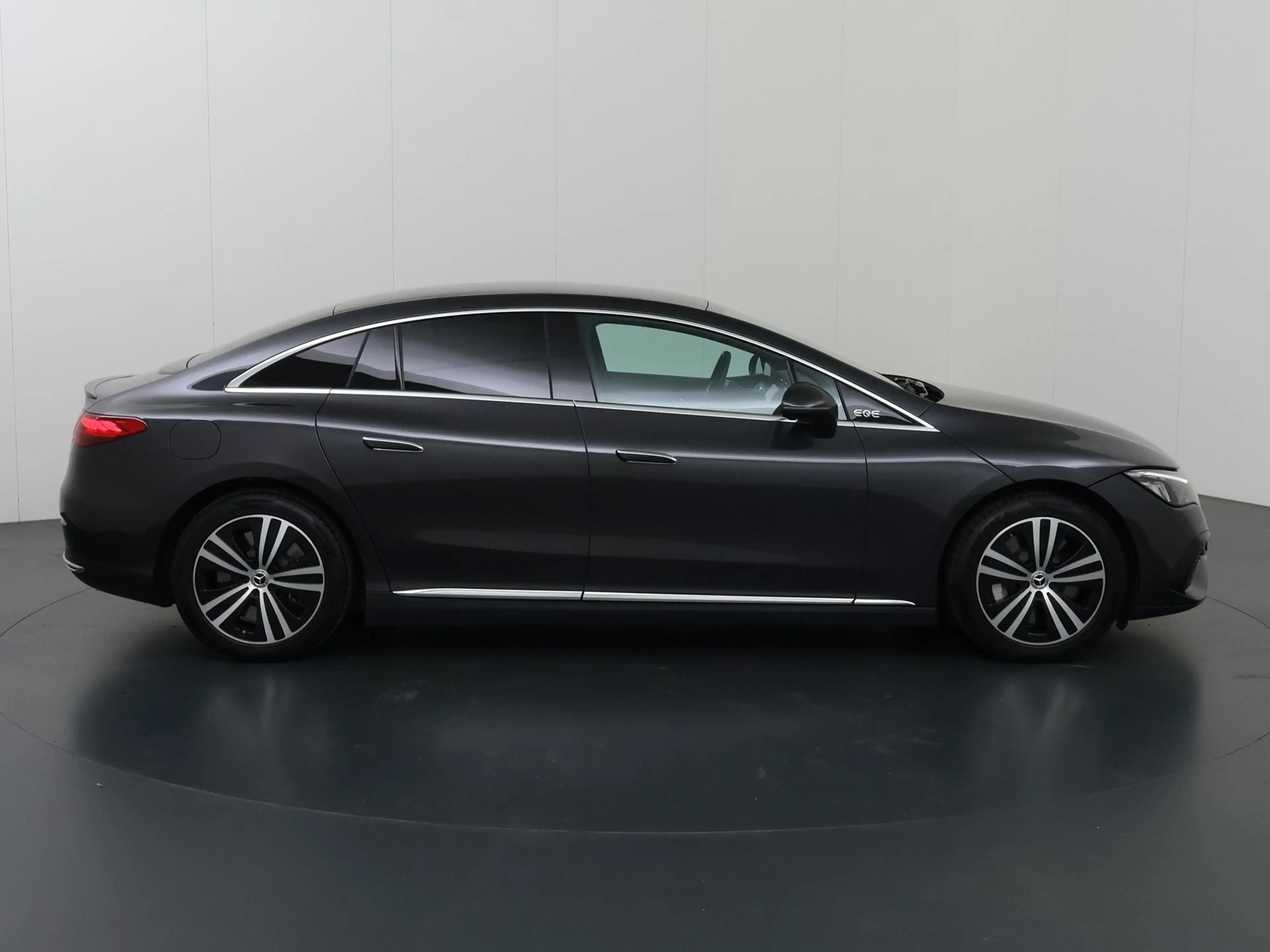 Mercedes-Benz EQE 300 Luxury Line 89 kWh | Memory | Leder | Stuurwiel ve — photo 6