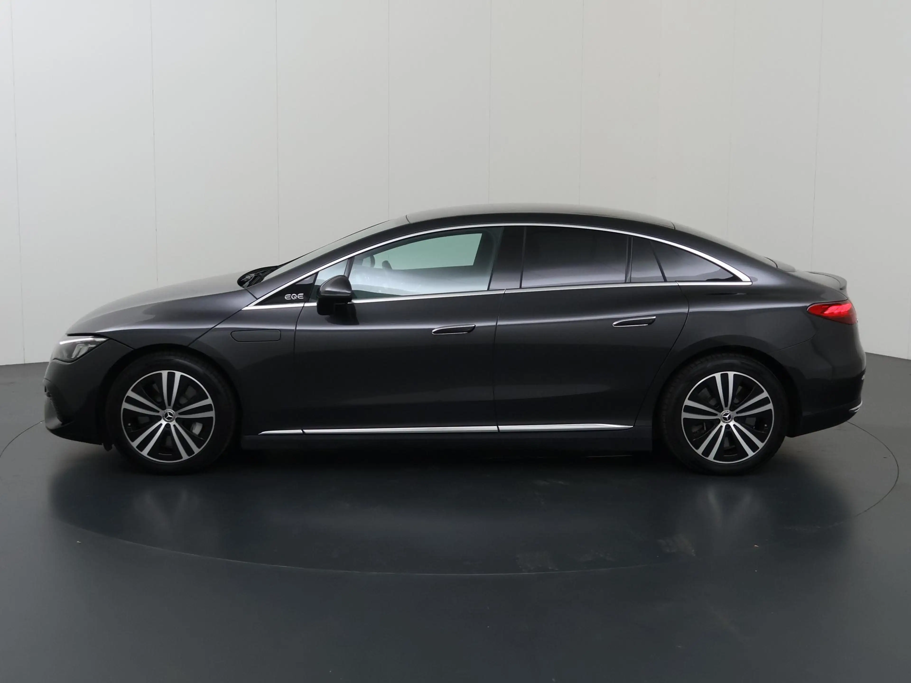 Mercedes-Benz EQE 300 Luxury Line 89 kWh | Memory | Leder | Stuurwiel ve — photo 5