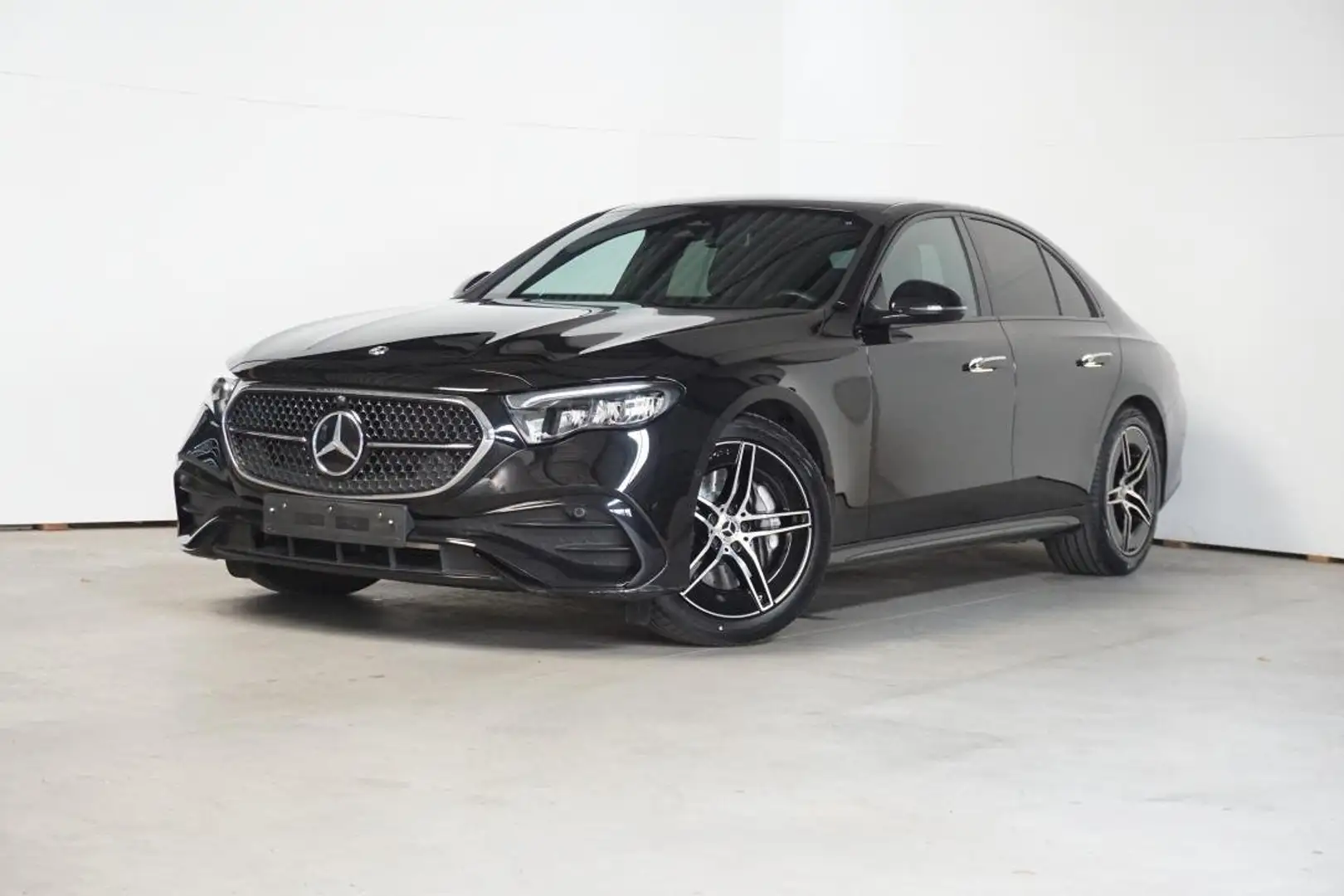 Mercedes-Benz E 220 AMG - NIGHT PAKKET Noir - 1