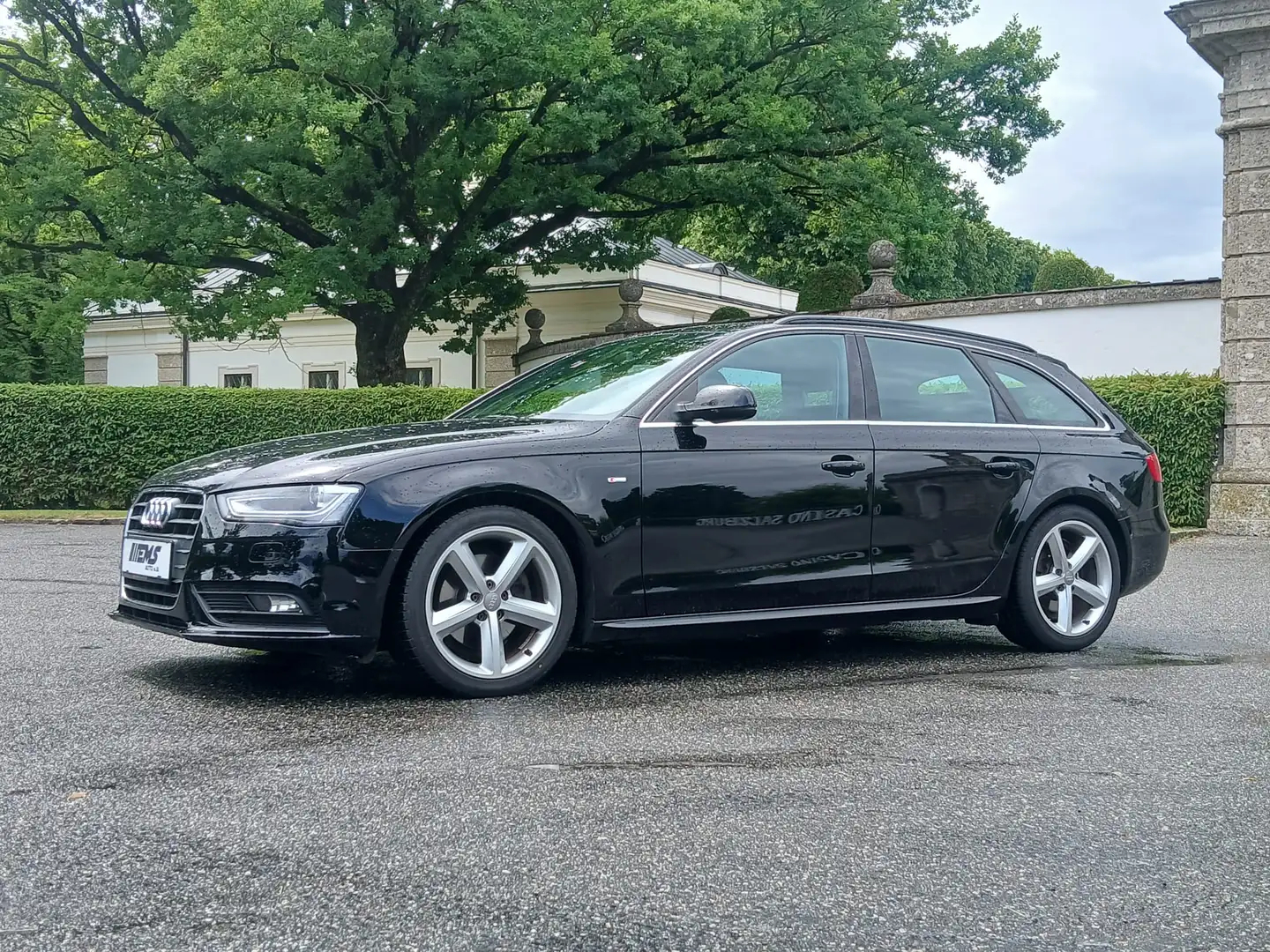 Audi A4 S line Sportpaket *PICKERL*NAVI*TEILLEDER*PDC* Schwarz - 1