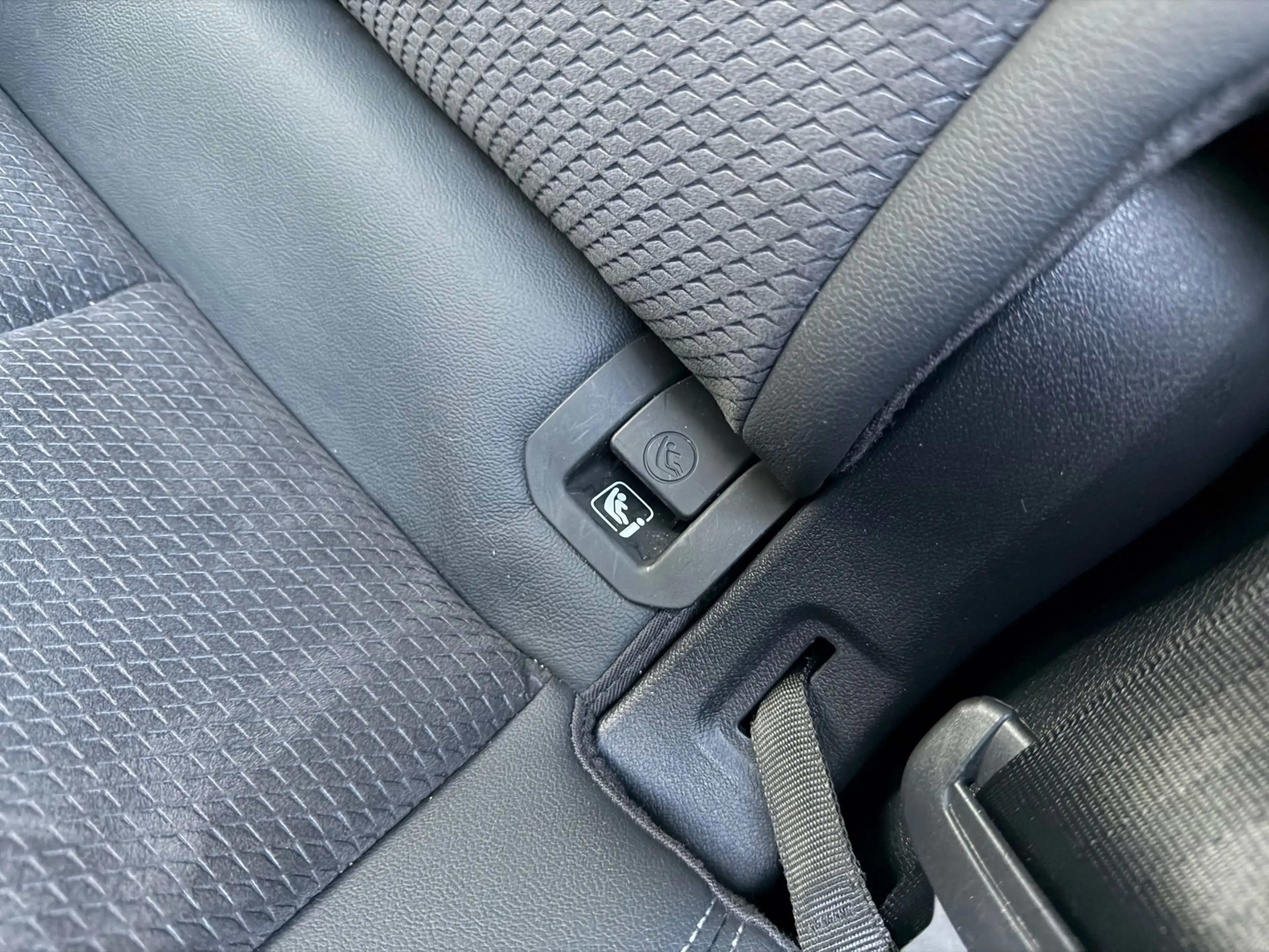 Audi Q3 45 TFSI e S Pano Sonos 360 Keyless Alcantara Trekh — photo 33